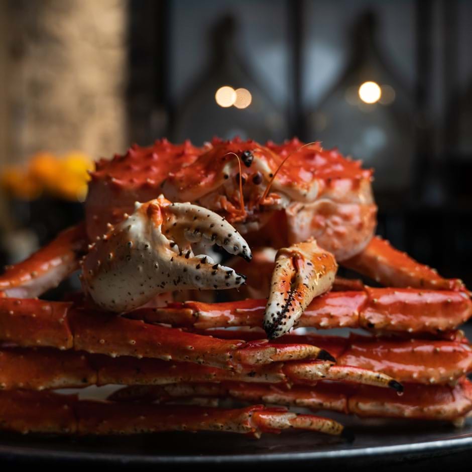 cooked crab on plate